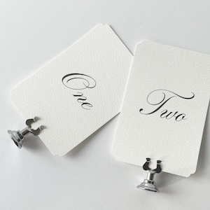 Números de mesa / Números de mesa de papel / Número de mesa personalizado / Despedida de soltera / Número de mesa para cena / Decoración de mesa personalizada