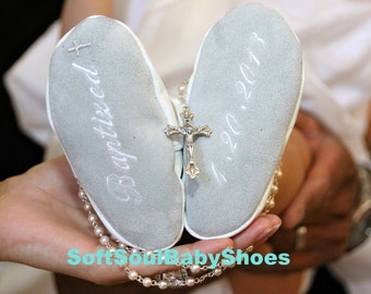 Baptism gift - leather baby shoes -personalized girl or boy leather shoes -leather  baptism shoes,  baptism booties