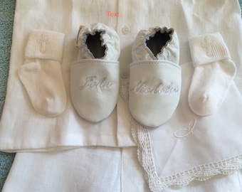 baptism shoes white leather, shoes with name, godparent gift, baby shower gift, baptism booties  in leather