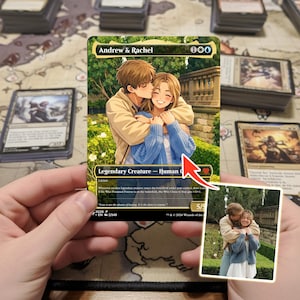 Könnte beinhalten: Ein Set aus drei Keramikbechern mit gesprenkelter, matter Oberfläche. Die Becher sind in Creme-, Hellgrau- und Dunkelgrautönen gehalten. Jeder Becher hat ein schlichtes, minimalistisches Design, ideal für Kaffee oder Tee.