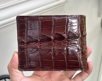 Cartera plegable de piel de caimán auténtica: billetera exótica hecha a mano para hombre