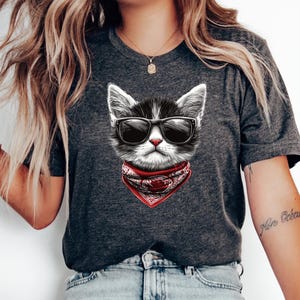 Katzenbesitzer TShirt Tierliebhaber Geschenk Katze Papa T-Shirt Katzenliebhaber Shirt lustiges Katzen-Shirt Haustier-Liebhaber-T-Shirt für Frauen Geschenk für Katzenmutter T-Shirt für sie