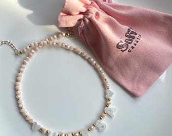 Toddler Custom name necklace, mother of Pearl letter name necklace, kids beaded necklace, Easter gift for girls, children’s birthday gift