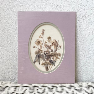 Vintage 70s Pressed Dried Botanical Flowers Mounted Unframed Hanging Art Oval NIP Lavender