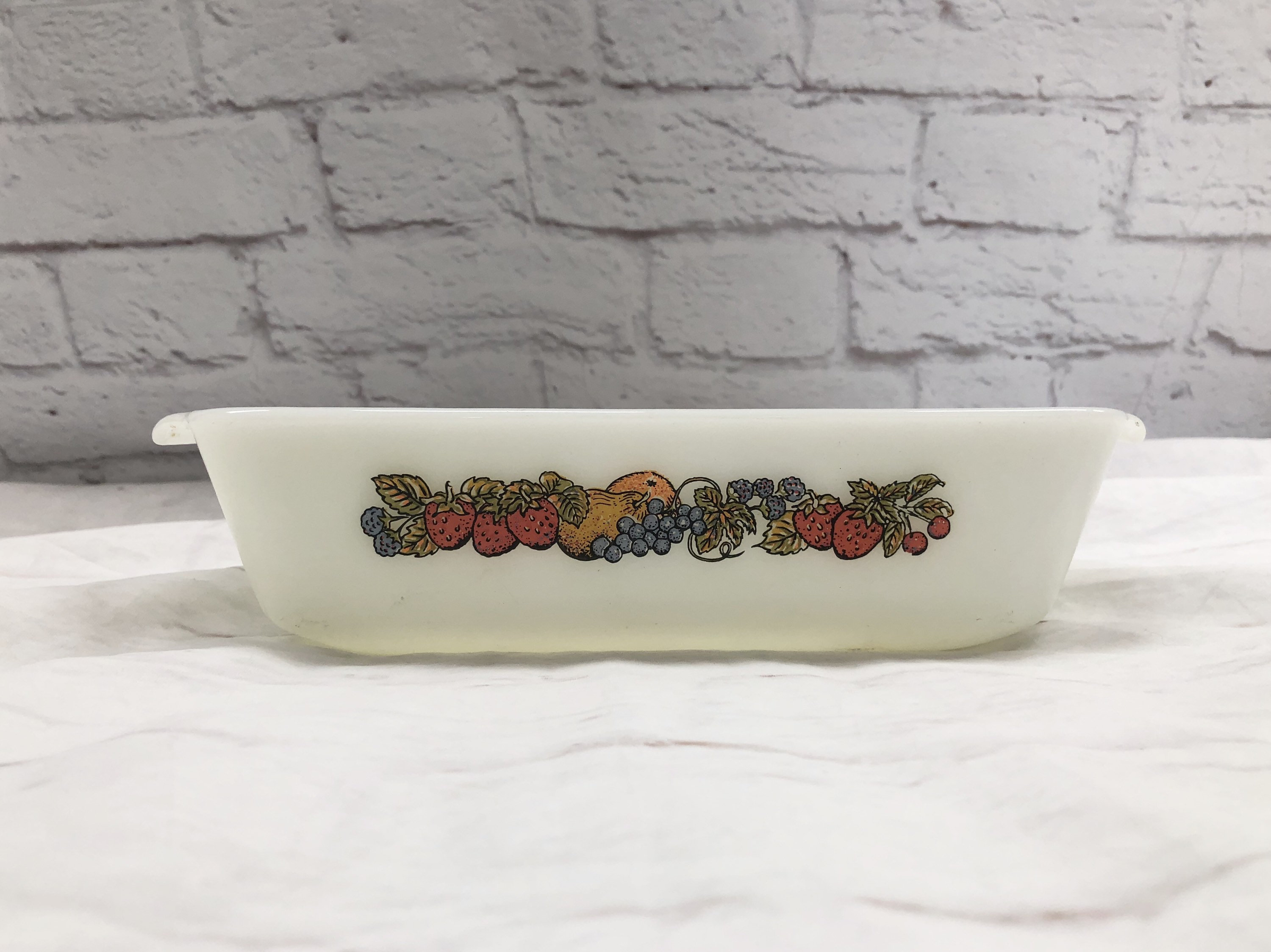 Vintage Fire King Anchor Hocking 441 Fruit Harvest Pattern 1 Qt