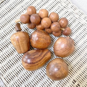 Set 6 Vintage Mid Century Hand Carved Wooden Fruit Bowl Figurines Monkey Pod Apple Pear Grapes