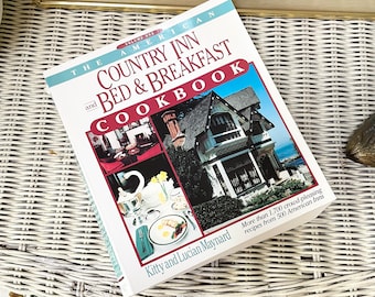 Vintage Country Inn Bed & Breakfast Cookbook Paperback Recipe Book America 50 States