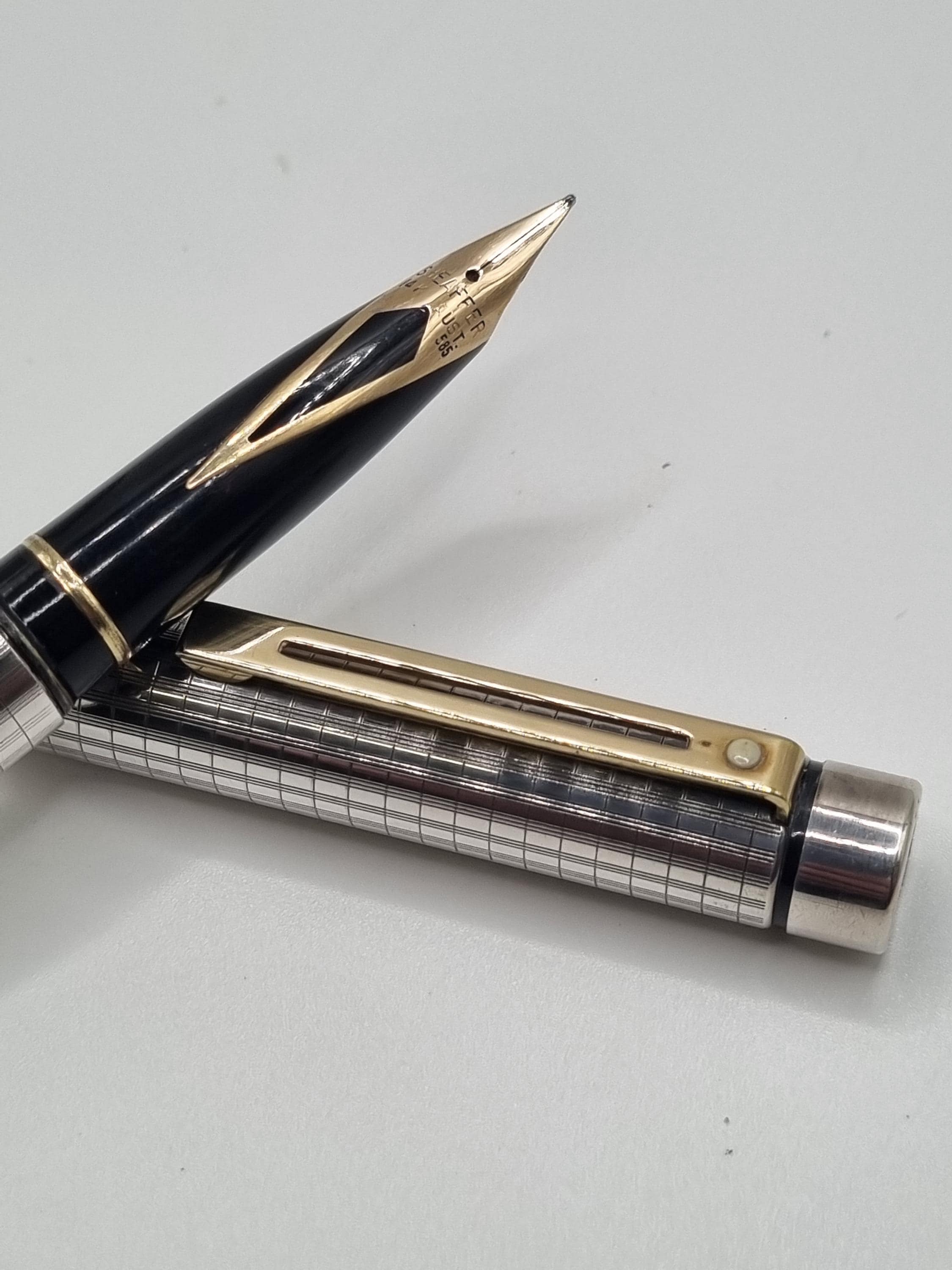 SHEAFFER 万年筆 タルガ 1006X STERLING SILVER Immaculate 1990's Sheaffer Targa 1006X Sterling Silver Finish. - Etsy