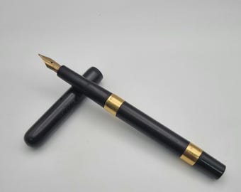 Swan 300 Eyedropper Fountain Pen, Mabie Todd England c.1915, Black Hard Rubber, 18ct Gold Bands, 14ct No.3 Nib