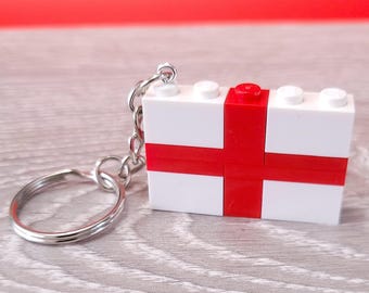 England Flag Keychain handmade with LEGO(r) Bricks in Red and White