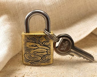 Hand-Engraved Brass Lion Padlock – Artisan Decorative Tool Accessory
