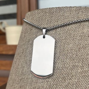 Collar con nombre estilo militar, placa de identificación militar en blanco, placa de identificación grabada a medida, colgante de acero inoxidable grabado a mano, regalo personalizado para él.