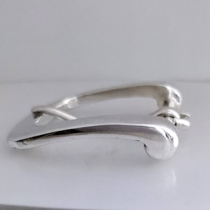 The 1.5 inch Explorer Belt Buckle in Solid Polished Sterling Silver Hand Made Belt Buckle