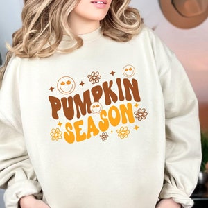 Pumpkin Season Sweatshirt, Fall Sweatshirt, Thanksgiving Sweatshirt, Pumpkin Lover Hoodie, Fall Vibes Sweatshirt, Fall Hoodie,Autumn Sweater