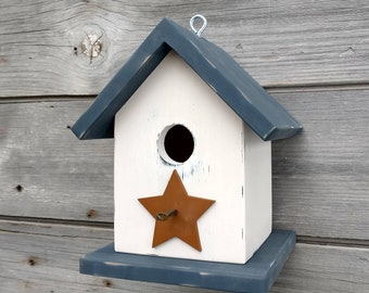 Rustic Star Birdhouse Outdoor wooden birdhouse for Chickadees, Wrens and Finches.