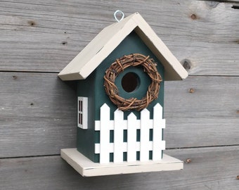 Birdhouse Outdoor Handmade in USA.  Picket Fence Birdhouse.
