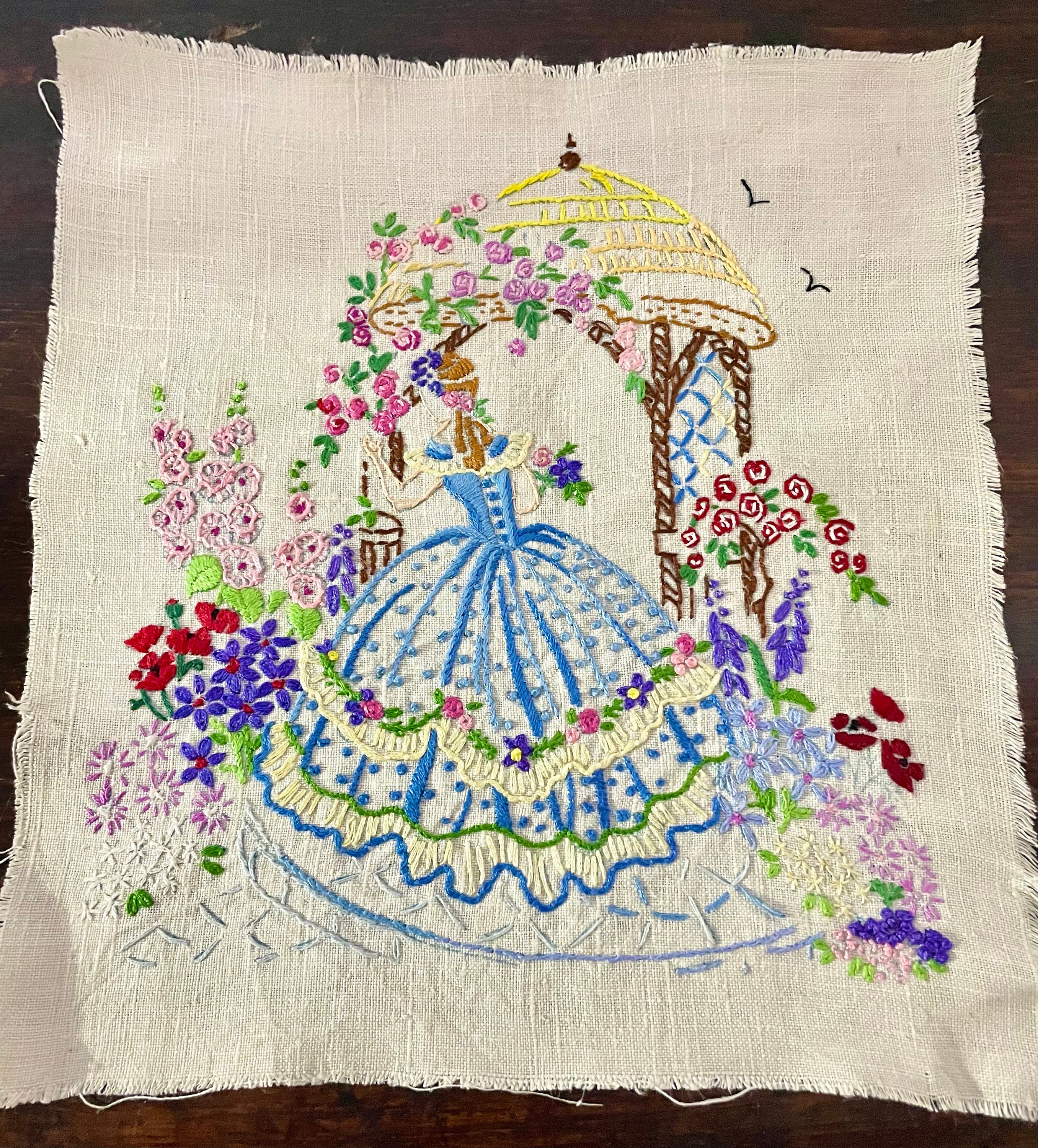 Embroidered crinoline skirt hotsell