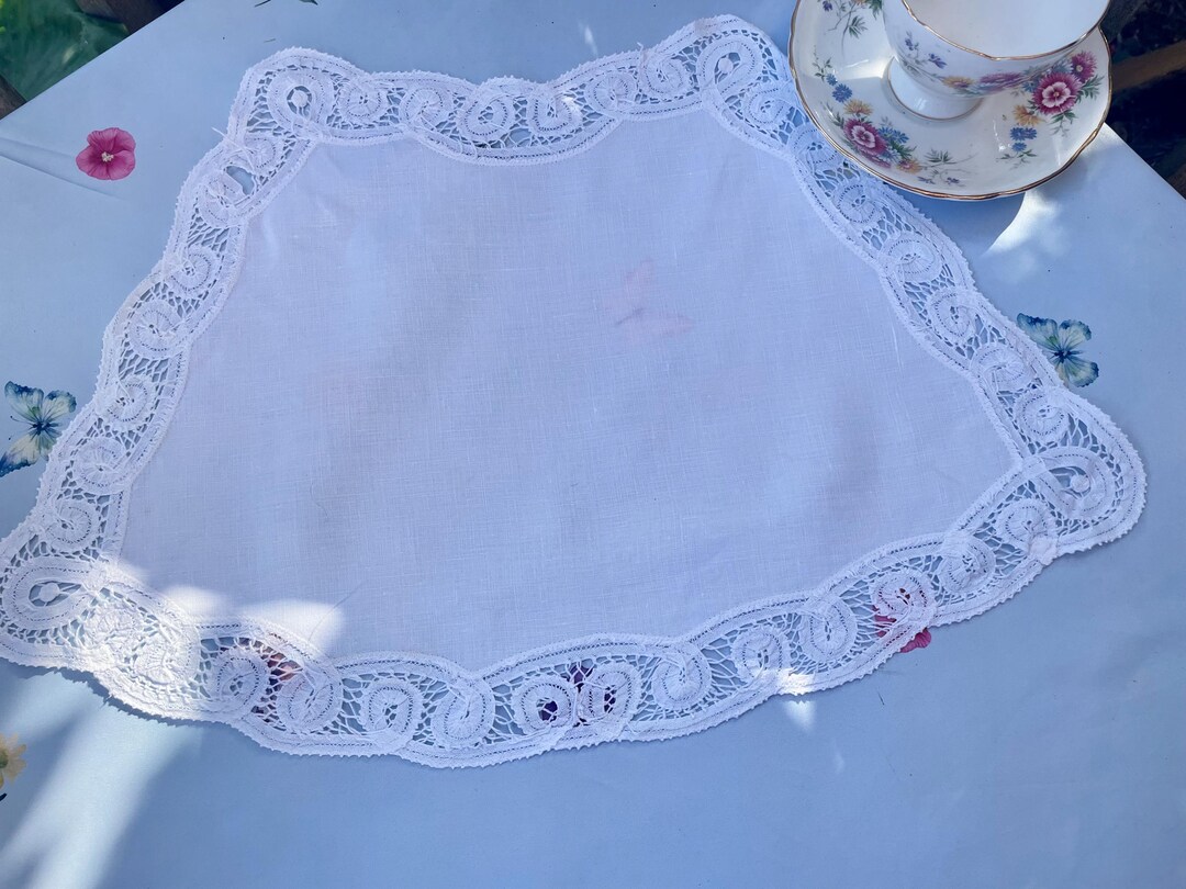 6 Lace Mats Napkins And6 Porcelain Napkin Rings Mats to Fit Circular ...