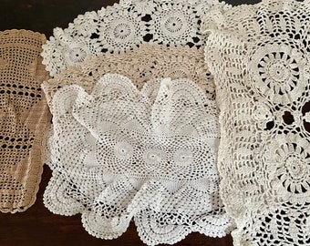 Selection crochet lace mats