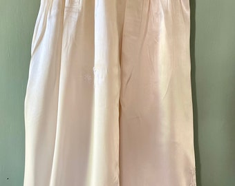 Vintage embroidered daisy satin christening gown