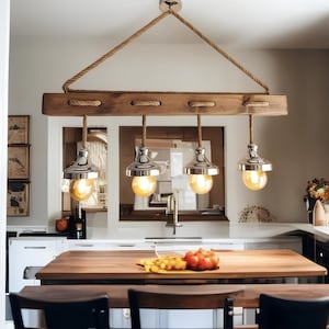 Rustikale Leuchte, Kronleuchter für Esszimmer, einzigartige Deckenleuchte für Esstisch und Küche, Bauernhaus Holz Live Edge Kronleuchter