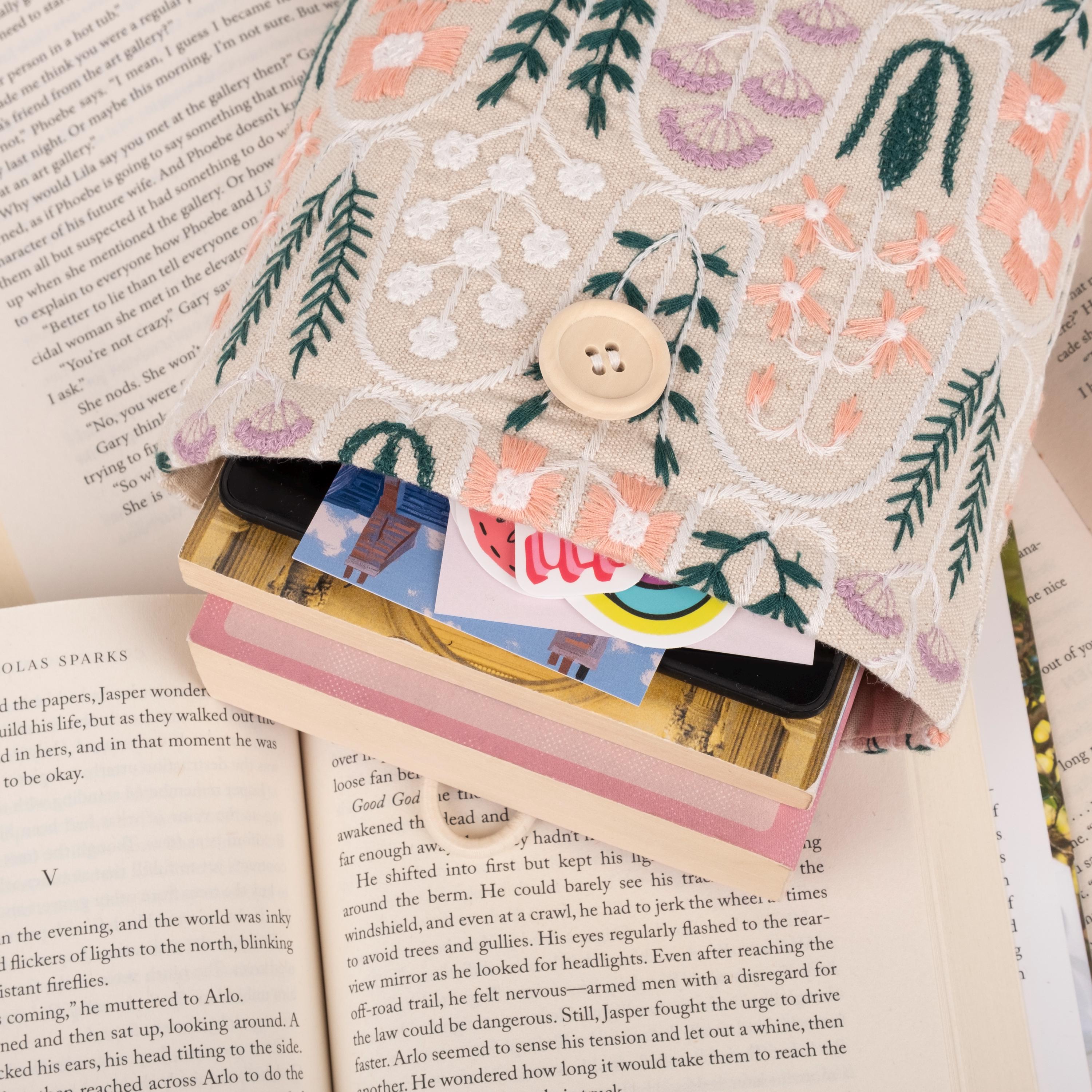 KINDLE Paperwhite 【wispering】 Whispering Floral Embroidery Kindle Sleeve, Suitable for the
