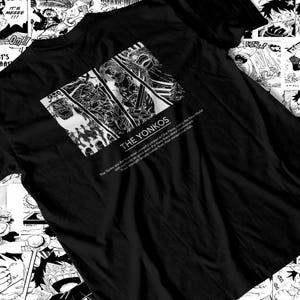 メンズ ユニセックス 四皇風イラストTシャツ アニメ風 四皇グラフィックTシャツ ミニマルデザイン マンガアートシャツ スタイリッシュトップス