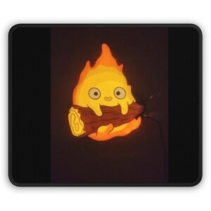 Calcifer Gaming Mauspad, Studio Ghibli Mauspad, Howl's Wandelndes Schloss, Schreibtischzubehör, Anime Dekor, rutschfeste Computer Unterlage