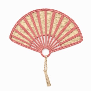 Handwoven Iraca Fan: Boho Wedding Decor image 5