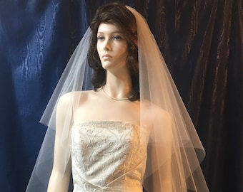 2 Tier Bridal Veil, Plain Cut Edge, Waltz Length