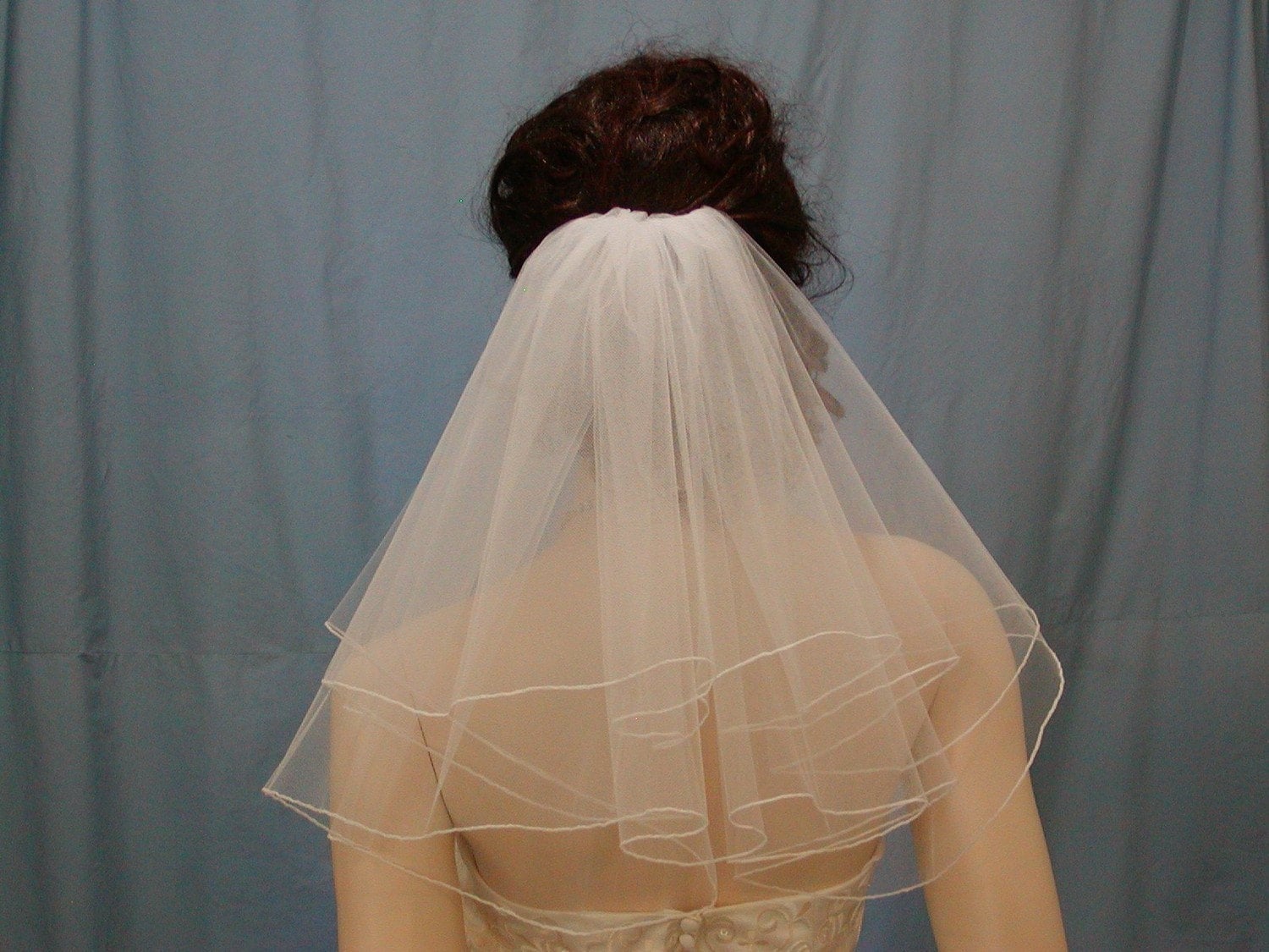 Short Veil With Comb - Etsy display picture 2