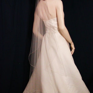 Wedding Veils bridal veils Cascading Petal cut Waltz length veil Blush Sale image 3