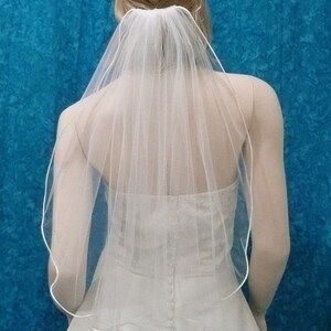 Bridal Veil 1 tier with a Satin cord Trim Shoulder to Waltz Length wedding veil Sale image 4