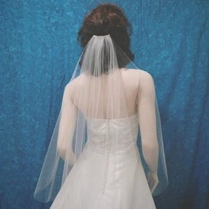 1 tier fingertip wedding bridal veil raw  plain cut  edge   Sale