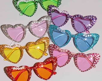 Party Favors,Personalized heart-shaped sunglasses, bachelorette party bridal shower supplies,Personalized Sunglasses,Party Sunglasses,gift