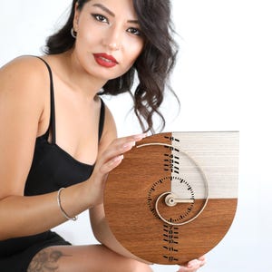 Customizable Geometric Fibonacci Clock - Modern Wall or Desk Clock, Unique Spiral Design, Ideal for Home Decor and Gift for Math Lovers