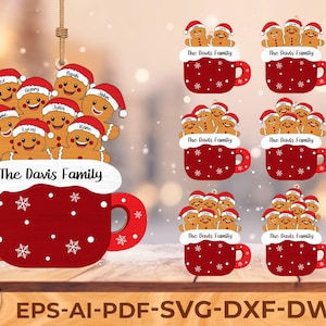 Può includere: Ornamento natalizio rosso a forma di tazza, decorato con fiocchi di neve bianchi e pieno di omini di pan di zenzero con cappelli di Babbo Natale. Il testo "The Davis Family" è visualizzato.