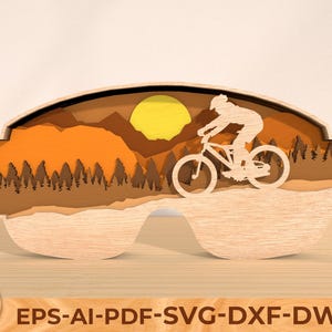 Mountainbike-Svg, Multilayer-Mountainbicker-Szene Schnittdatei svg, Layered-Mountainbiking für Glowforge, Lasercut-Dateien