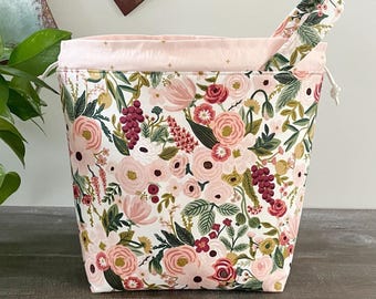 Floral Knitting Project Bag, Rifle Paper Co Garden Party in Pink Drawstring Crochet Pouch, Gifts for Knitters