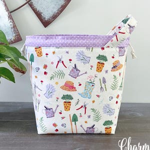 In the Garden Knitting Project Bag with Pockets, Large Drawstring Crochet Pouch, Yarn Organizer