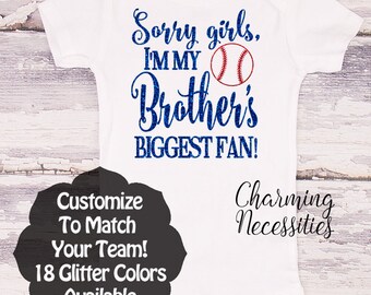 Hearts Embroidered Baby Vest Gift Personalised I/'m The Little Sister