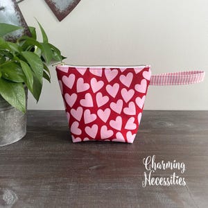 Small Zipper Knitting Bag, Sock Project Bag Large Hearts Valentines Day Tote, Crochet Sewing Pouch, Gifts for Knitters Crocheters
