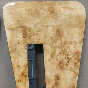 Bmw e32 e34 wood  center console refurbished new for automatic