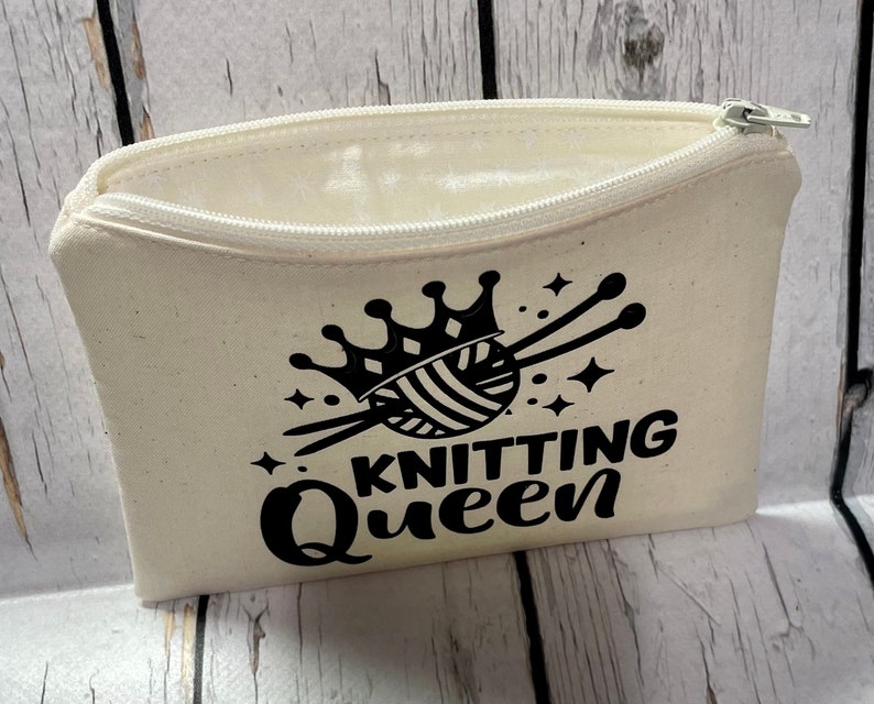 Zipper Pouch for Knitting, Crochet, Sewing and Craft Notions, Knitting Queen, Gift Idea for Knitter, Gadget or Cosmetics Case image 3