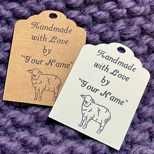 Étiquette cadeau personnalisée faite à la main avec amour, étiquette de tricot, étiquette de produit, étiquette pour cadeaux tricotés, au crochet ou fabriqués à la main, blanc cassé ou kraft