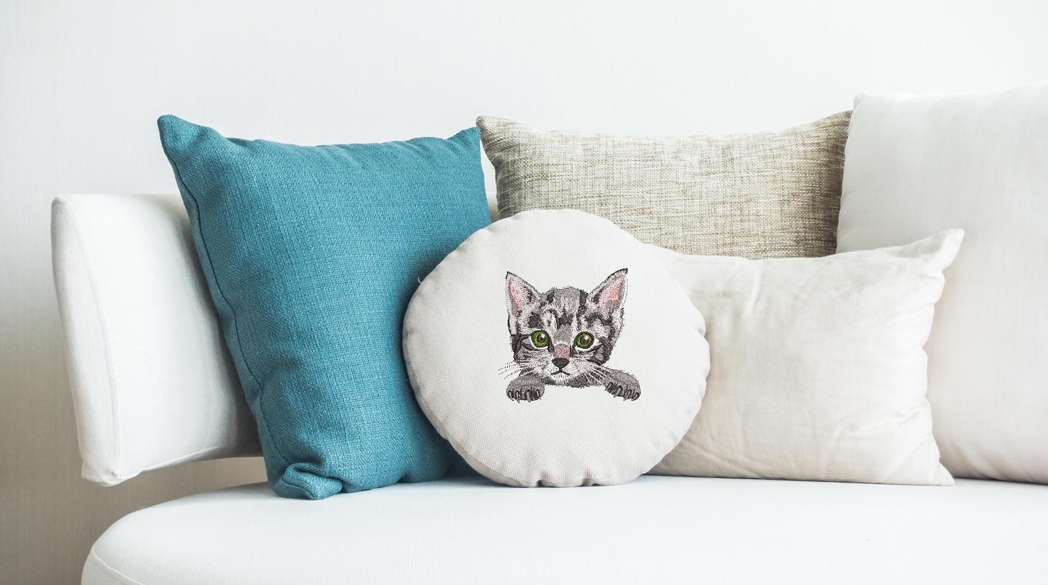 Cute Kitten Machine Embroidery Design. 4 Sizes. Realistic Tabby Cat ...