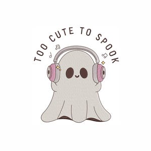 Puede incluir: Un lindo fantasma de dibujos animados con auriculares rosas con el texto "Too Cute To Spook" alrededor.