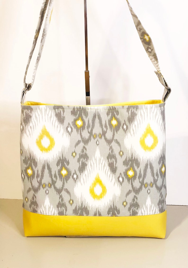 Handbag/Tote in Grey and Yellow Ikat Fabric image 1