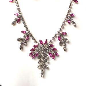 Vintage 1950s Fuschia Pink Glass Necklace: Sparkly Silver Tone Design