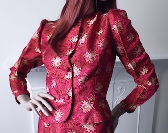 Luxe silk brocade vintage 1970s/1980s tailored leg of mutton jacket and skirt suit